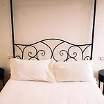 Maison Dumah * Syrakus