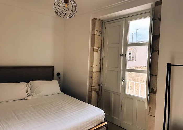 Maison Dumah Apartment Syracuse