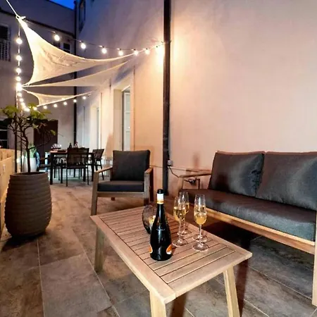 Maison Dumah Apartament Syrakuzy